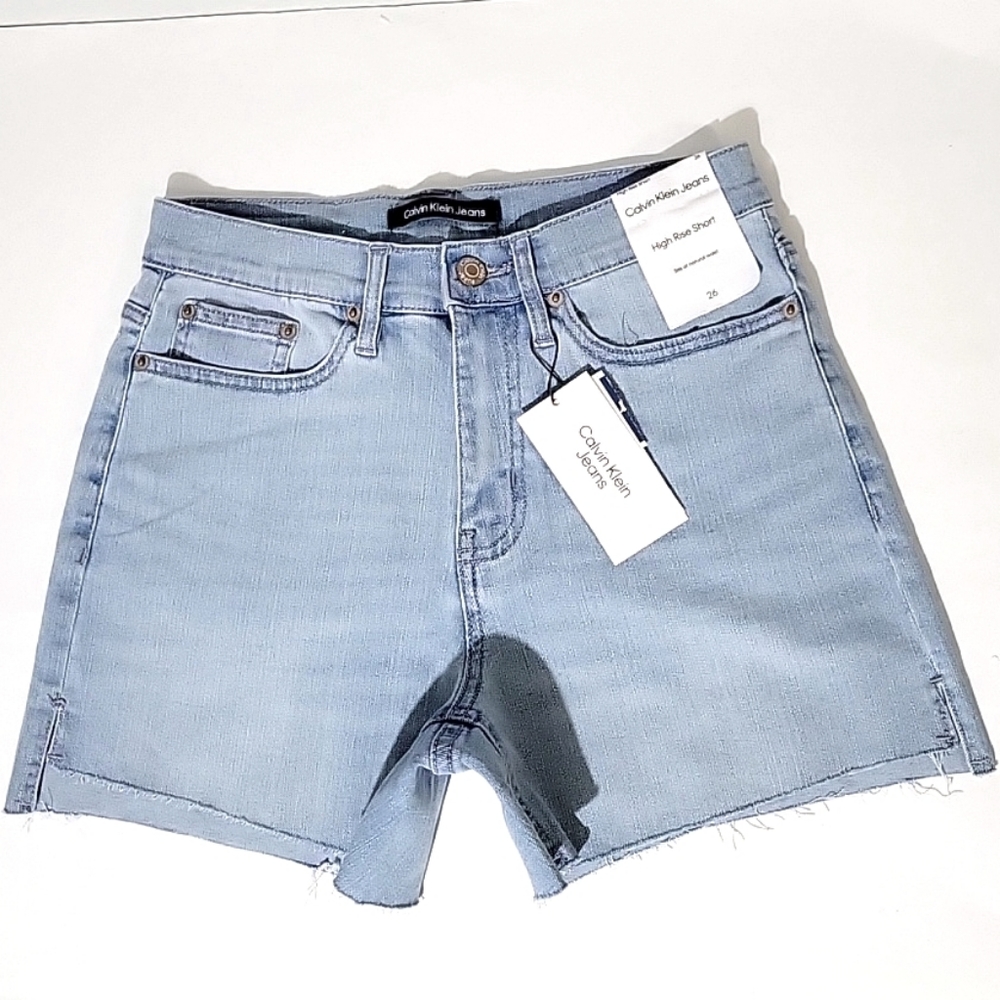 Calvin Klein Jeans High-Rise Shorts